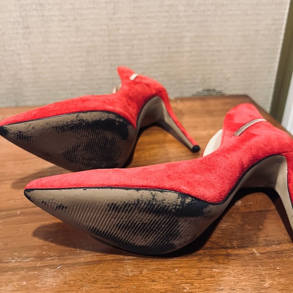 Beautiful shoes!! Comfortable and so adorable!! - Picture 5 of 7